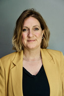 Wienhausen-Knezevic, Elke